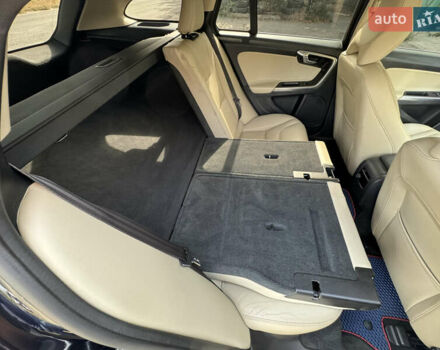 Вольво B60 2016 в Харькове на Automoto.ua Синий Вольво B60, объемом двигателя 1.97 л и пробегом 220 тыс. км за 18000 $, фото 14 на Automoto.ua