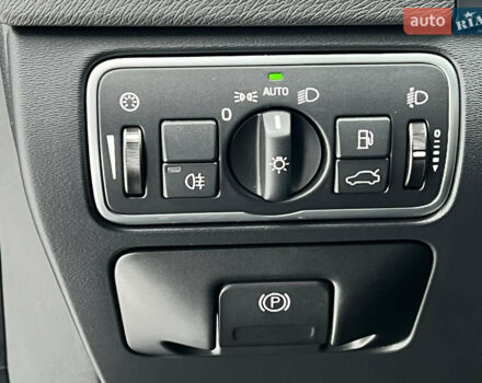 Синий Вольво B60, объемом двигателя 1.97 л и пробегом 210 тыс. км за 17500 $, фото 35 на Automoto.ua