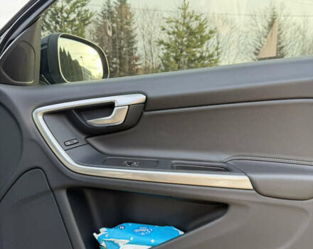 Синий Вольво B60, объемом двигателя 1.97 л и пробегом 210 тыс. км за 17500 $, фото 25 на Automoto.ua