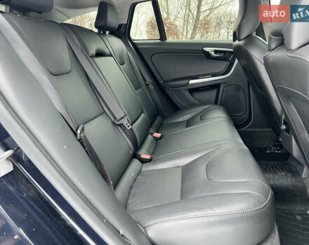 Синий Вольво B60, объемом двигателя 1.97 л и пробегом 210 тыс. км за 17500 $, фото 55 на Automoto.ua