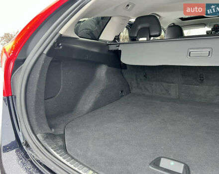 Синий Вольво B60, объемом двигателя 1.97 л и пробегом 210 тыс. км за 17500 $, фото 51 на Automoto.ua