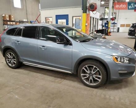 Синий Вольво B60, объемом двигателя 1.97 л и пробегом 67 тыс. км за 2200 $, фото 3 на Automoto.ua