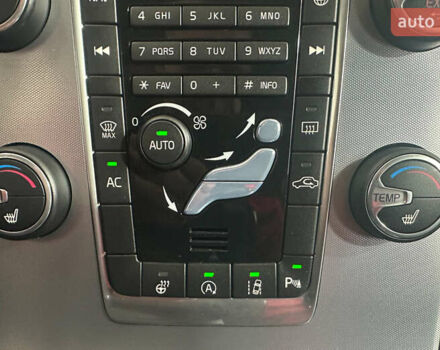 Синий Вольво B60, объемом двигателя 0 л и пробегом 186 тыс. км за 15950 $, фото 18 на Automoto.ua