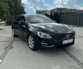 Синий Вольво B60, объемом двигателя 2 л и пробегом 200 тыс. км за 16700 $, фото 4 на Automoto.ua
