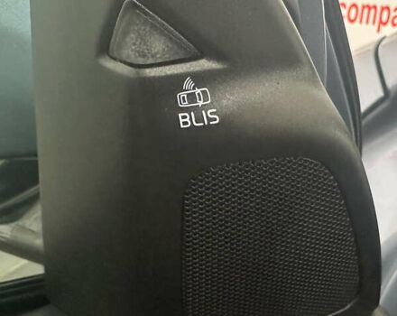 Синий Вольво B60, объемом двигателя 0 л и пробегом 186 тыс. км за 15950 $, фото 12 на Automoto.ua