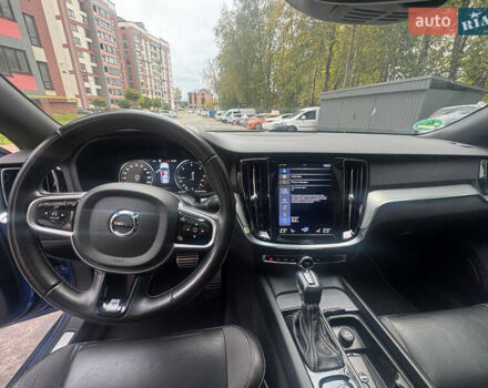 Вольво B60 2020 в Тернополе на Automoto.ua Синий Вольво B60, объемом двигателя 1.97 л и пробегом 223 тыс. км за 25000 $, фото 19 на Automoto.ua