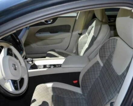 Синий Вольво B60, объемом двигателя 2 л и пробегом 45 тыс. км за 11000 $, фото 14 на Automoto.ua