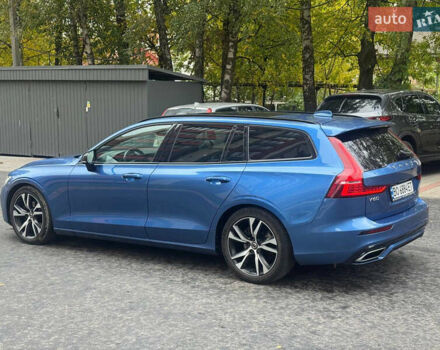 Вольво B60 2020 в Тернополе на Automoto.ua Синий Вольво B60, объемом двигателя 1.97 л и пробегом 223 тыс. км за 25000 $, фото 11 на Automoto.ua