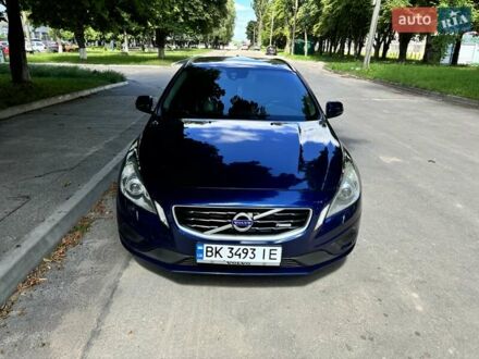Вольво B60 2012 в Ровно на Automoto.ua Синий Вольво B60, объемом двигателя 1.56 л и пробегом 242 тыс. км за 9200 $, фото 1 на Automoto.ua