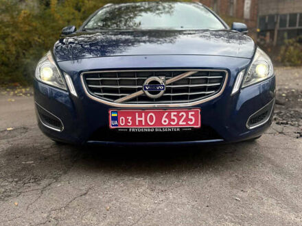 Синій Вольво B60, об'ємом двигуна 1.6 л та пробігом 233 тис. км за 9950 $, фото 1 на Automoto.ua