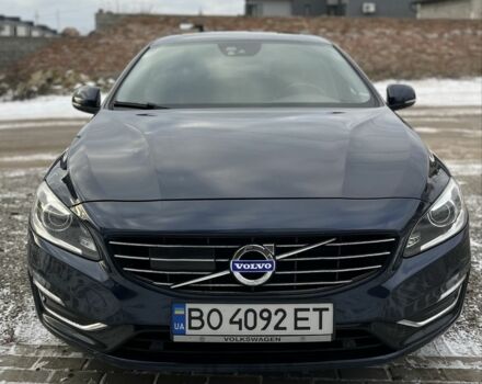 Синій Вольво B60, об'ємом двигуна 2.4 л та пробігом 290 тис. км за 14500 $, фото 1 на Automoto.ua