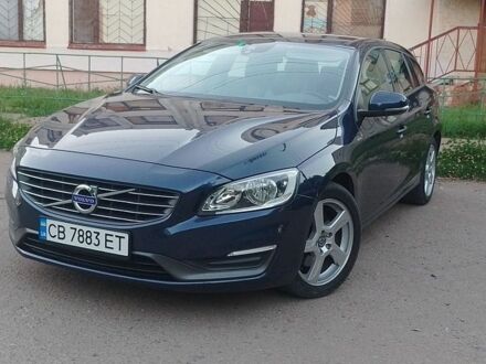 Синий Вольво B60, объемом двигателя 2 л и пробегом 235 тыс. км за 11500 $, фото 1 на Automoto.ua