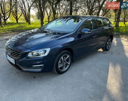 Синий Вольво B60, объемом двигателя 1.97 л и пробегом 226 тыс. км за 12600 $, фото 1 на Automoto.ua