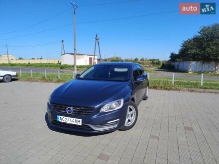 Синий Вольво B60, объемом двигателя 1.56 л и пробегом 280 тыс. км за 9600 $, фото 1 на Automoto.ua