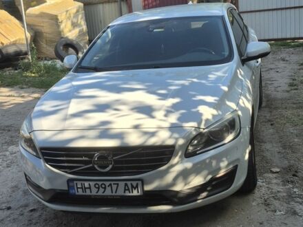 Синій Вольво B60, об'ємом двигуна 2 л та пробігом 245 тис. км за 502 $, фото 1 на Automoto.ua