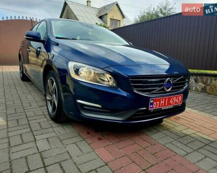 Синий Вольво B60, объемом двигателя 1.97 л и пробегом 221 тыс. км за 13133 $, фото 1 на Automoto.ua