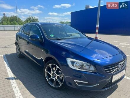 Вольво B60 2015 в Дубно на Automoto.ua Синий Вольво B60, объемом двигателя 1.99 л и пробегом 203 тыс. км за 13700 $, фото 1 на Automoto.ua