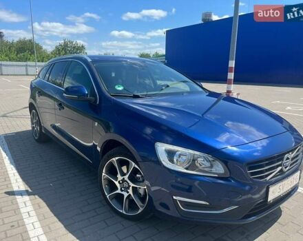 Синий Вольво B60, объемом двигателя 1.99 л и пробегом 203 тыс. км за 13700 $, фото 1 на Automoto.ua