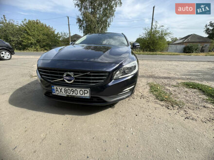 Вольво B60 2016 в Харькове на Automoto.ua Синий Вольво B60, объемом двигателя 1.97 л и пробегом 220 тыс. км за 18000 $, фото 1 на Automoto.ua