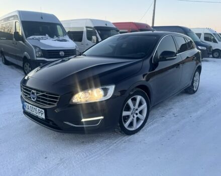 Синий Вольво B60, объемом двигателя 2 л и пробегом 211 тыс. км за 17800 $, фото 1 на Automoto.ua