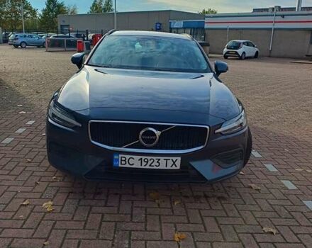 Синий Вольво B60, объемом двигателя 1.97 л и пробегом 241 тыс. км за 19400 $, фото 1 на Automoto.ua