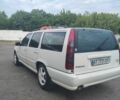 Белый Вольво В70, объемом двигателя 0 л и пробегом 300 тыс. км за 2001 $, фото 3 на Automoto.ua