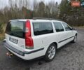 Белый Вольво В70, объемом двигателя 2.4 л и пробегом 350 тыс. км за 4200 $, фото 4 на Automoto.ua