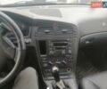Білий Вольво V70, об'ємом двигуна 2.4 л та пробігом 284 тис. км за 4900 $, фото 1 на Automoto.ua