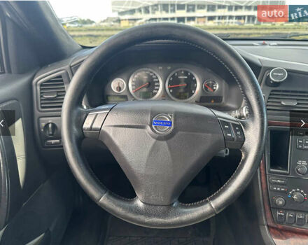 Білий Вольво V70, об'ємом двигуна 2.44 л та пробігом 312 тис. км за 6499 $, фото 11 на Automoto.ua