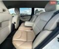 Білий Вольво V70, об'ємом двигуна 2.44 л та пробігом 312 тис. км за 6499 $, фото 9 на Automoto.ua