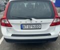 Білий Вольво V70, об'ємом двигуна 2 л та пробігом 220 тис. км за 8850 $, фото 1 на Automoto.ua