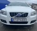 Белый Вольво В70, объемом двигателя 2 л и пробегом 220 тыс. км за 8850 $, фото 1 на Automoto.ua