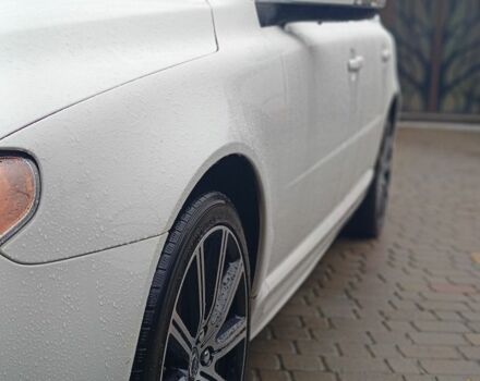 Белый Вольво В70, объемом двигателя 1.6 л и пробегом 245 тыс. км за 7499 $, фото 8 на Automoto.ua