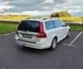 Белый Вольво В70, объемом двигателя 1.56 л и пробегом 205 тыс. км за 7000 $, фото 3 на Automoto.ua
