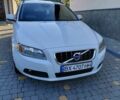 Белый Вольво В70, объемом двигателя 1.98 л и пробегом 270 тыс. км за 9000 $, фото 4 на Automoto.ua