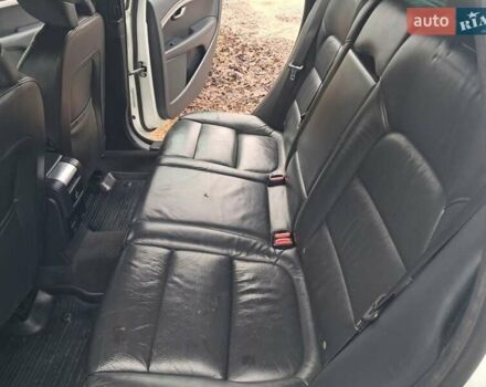 Белый Вольво В70, объемом двигателя 1.56 л и пробегом 267 тыс. км за 14597 $, фото 8 на Automoto.ua