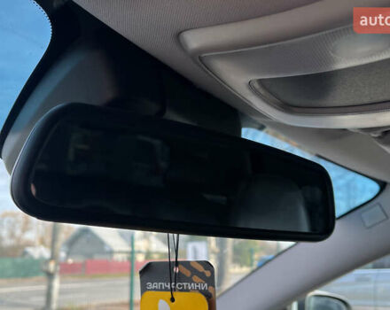 Белый Вольво В70, объемом двигателя 1.56 л и пробегом 273 тыс. км за 8500 $, фото 18 на Automoto.ua