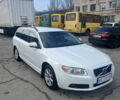 Белый Вольво В70, объемом двигателя 1.56 л и пробегом 305 тыс. км за 10600 $, фото 2 на Automoto.ua