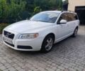 Білий Вольво V70, об'ємом двигуна 1.6 л та пробігом 242 тис. км за 8400 $, фото 1 на Automoto.ua