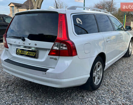 Белый Вольво В70, объемом двигателя 1.56 л и пробегом 273 тыс. км за 8500 $, фото 6 на Automoto.ua