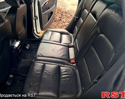 Білий Вольво V70, об'ємом двигуна 1.6 л та пробігом 267 тис. км за 14540 $, фото 7 на Automoto.ua