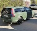 Белый Вольво В70, объемом двигателя 1.6 л и пробегом 300 тыс. км за 4500 $, фото 2 на Automoto.ua