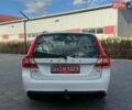 Білий Вольво V70, об'ємом двигуна 2 л та пробігом 304 тис. км за 9000 $, фото 4 на Automoto.ua