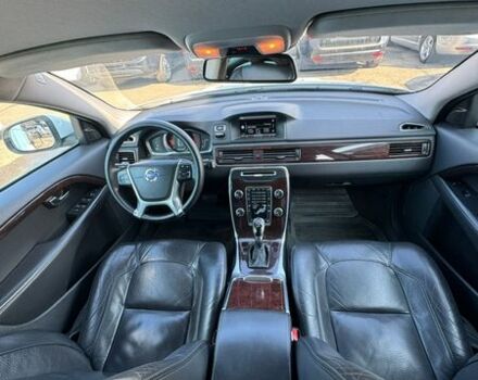 Білий Вольво V70, об'ємом двигуна 2 л та пробігом 252 тис. км за 14899 $, фото 23 на Automoto.ua