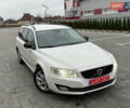 Білий Вольво V70, об'ємом двигуна 2 л та пробігом 178 тис. км за 10999 $, фото 9 на Automoto.ua