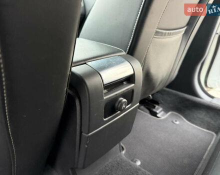 Белый Вольво В70, объемом двигателя 2 л и пробегом 178 тыс. км за 11500 $, фото 52 на Automoto.ua