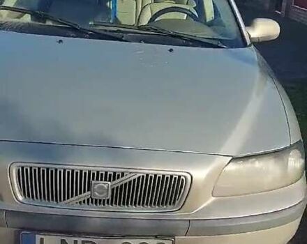 Бежевый Вольво В70, объемом двигателя 2.4 л и пробегом 360 тыс. км за 2900 $, фото 1 на Automoto.ua