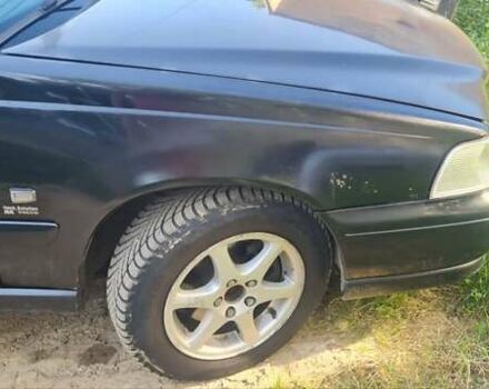 Черный Вольво В70, объемом двигателя 2.46 л и пробегом 375 тыс. км за 3750 $, фото 11 на Automoto.ua