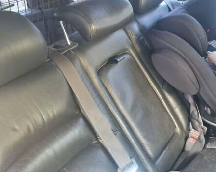 Черный Вольво В70, объемом двигателя 2.46 л и пробегом 375 тыс. км за 3750 $, фото 17 на Automoto.ua