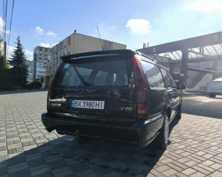 Вольво В70 1999 в Хмельницком на Automoto.ua Черный Вольво В70, объемом двигателя 2.5 л и пробегом 419 тыс. км за 3200 $, фото 2 на Automoto.ua